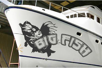 Vinyl Boat Lettering